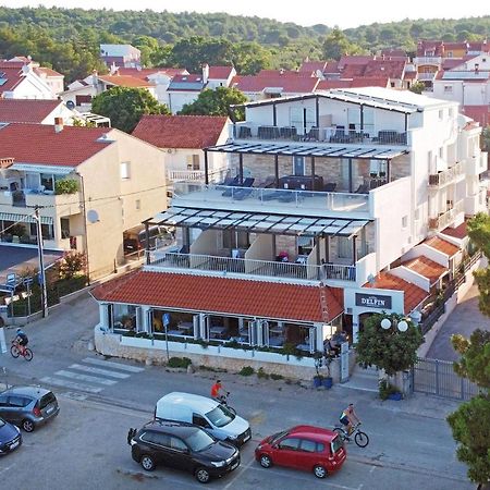 Hotel Delfin Задар Екстериор снимка