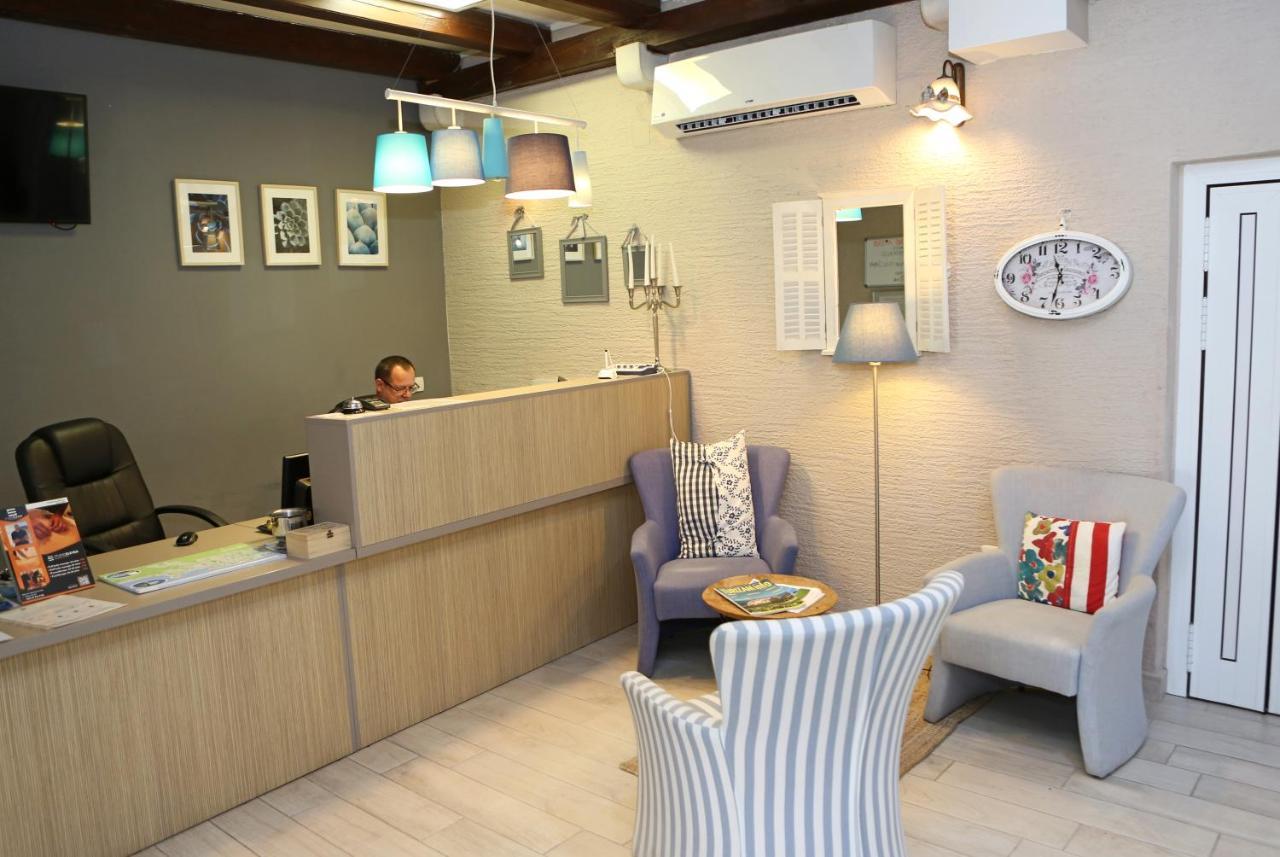 Hotel Delfin Задар Екстериор снимка