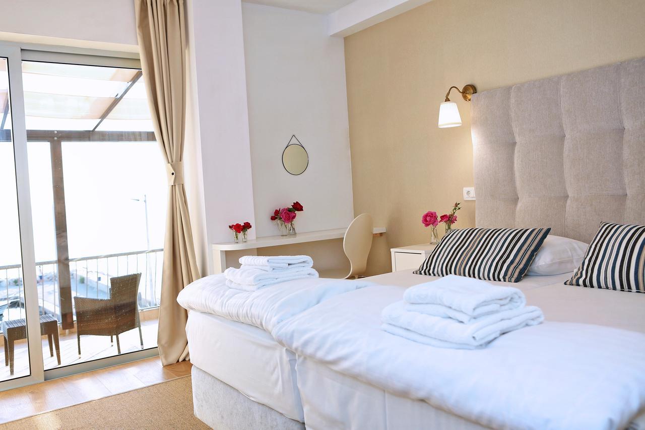 Hotel Delfin Задар Екстериор снимка