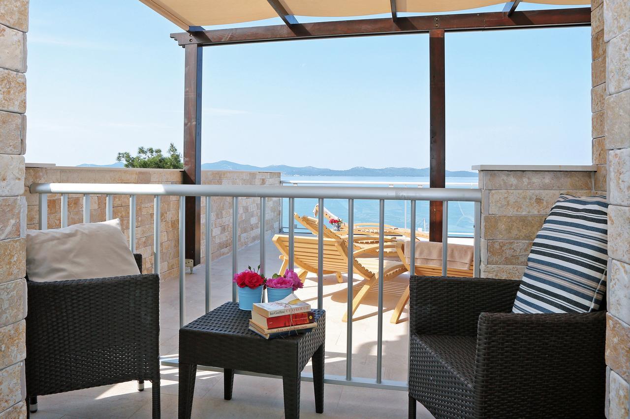 Hotel Delfin Задар Екстериор снимка