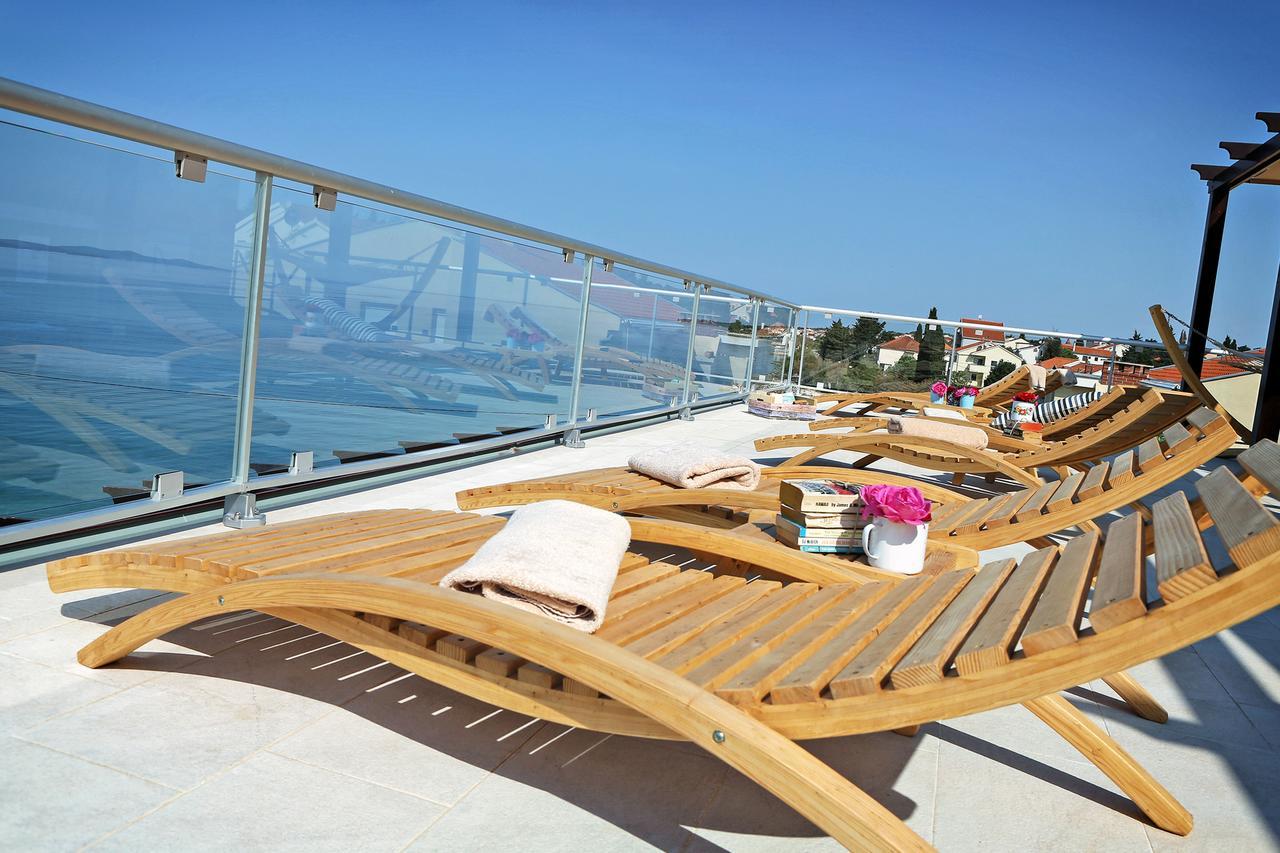 Hotel Delfin Задар Екстериор снимка